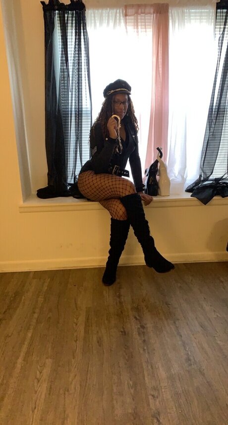 Foto di nudo di fuga di OnlyFans di Britt Linn