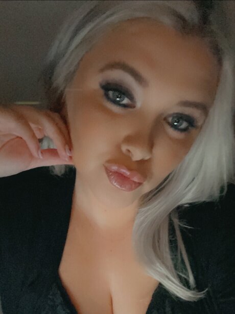 Foto di nudo di fuga di OnlyFans di Lorena