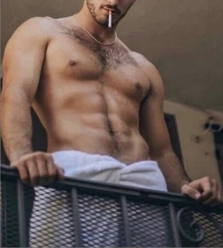 Foto di nudo di fuga di OnlyFans di King To The Queen