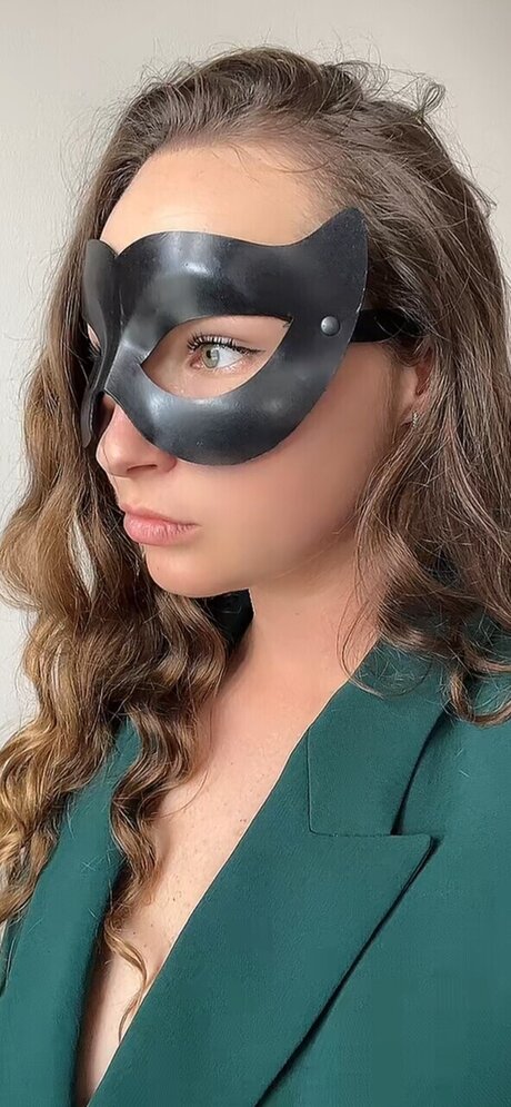 Foto di nudo di fuga di OnlyFans di Mystery Girl