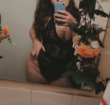 Foto di nudo di fuga di OnlyFans di Foreignbabexxx