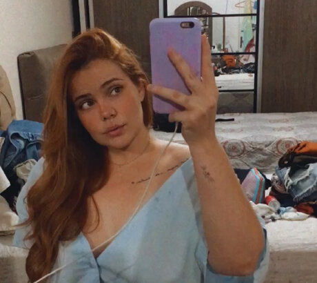 Foto di nudo di fuga di OnlyFans di Nadia 