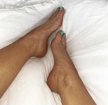 Foto di nudo di fuga di OnlyFans di Sweetfeet