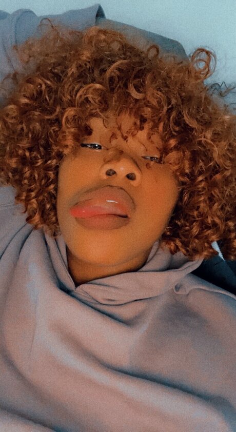 Foto di nudo di fuga di OnlyFans di Butta
