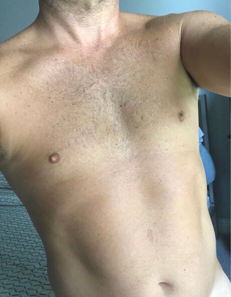 Foto di nudo di fuga di OnlyFans di Max