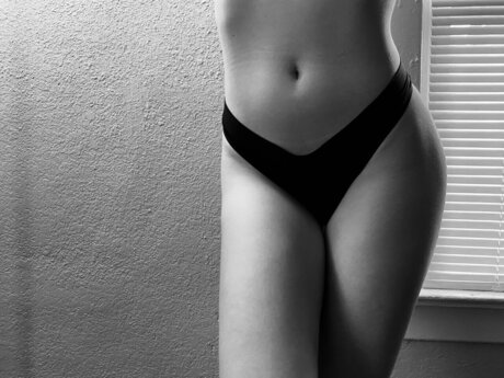 Foto di nudo di fuga di OnlyFans di Juliet Johnson