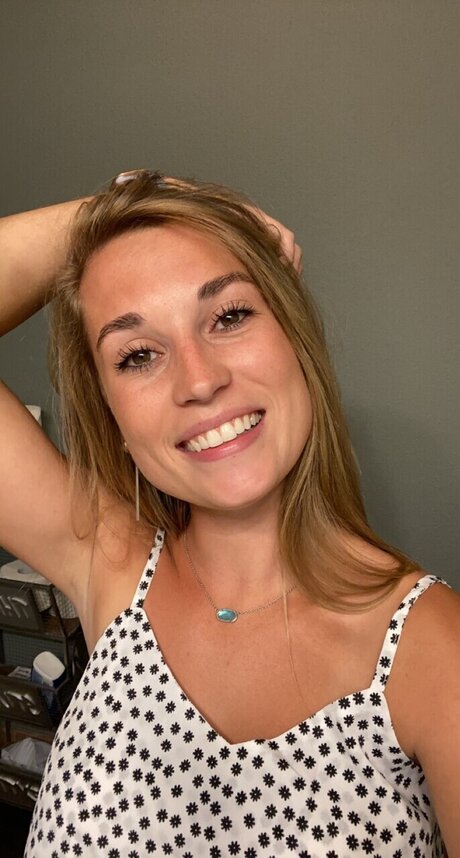 Foto di nudo di fuga di OnlyFans di Natalie Stevens