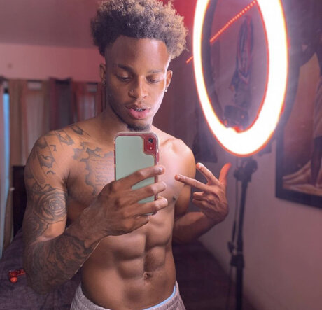 Foto di nudo di fuga di OnlyFans di Nappyboye