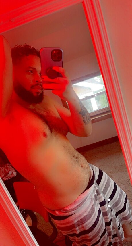 Foto di nudo di fuga di OnlyFans di Jeremy Santiago