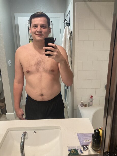 Foto di nudo di fuga di OnlyFans di Matt Chubb
