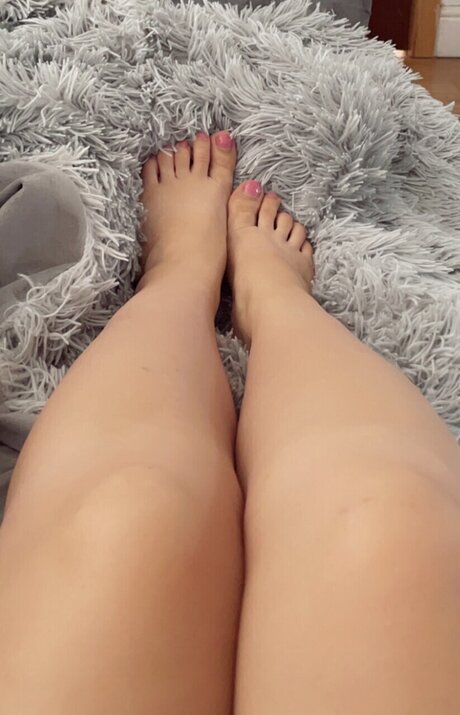 Foto di nudo di fuga di OnlyFans di Ellie