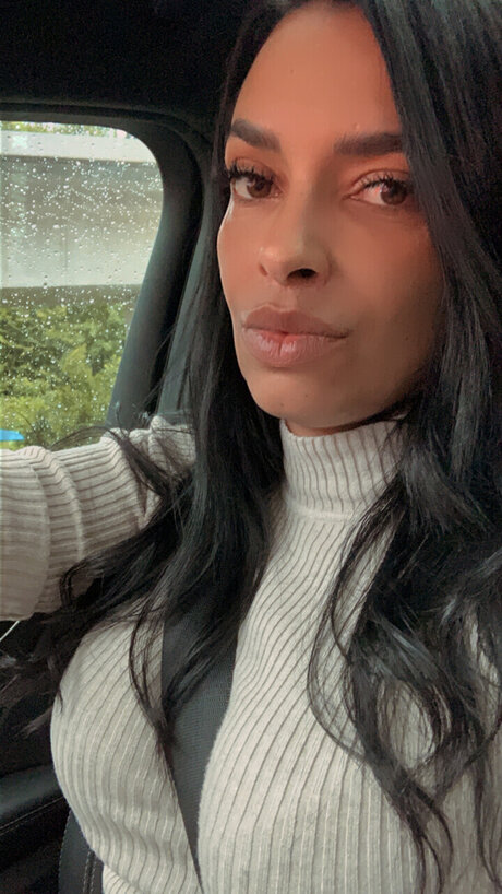 Foto di nudo di fuga di OnlyFans di Sabrine