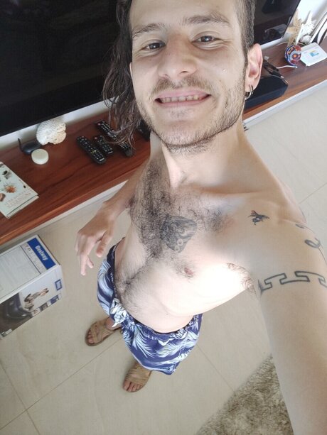 Foto di nudo di fuga di OnlyFans di Manuel Ferral