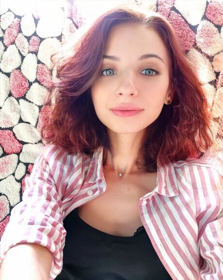 Foto di nudo di fuga di OnlyFans di Anastasiya