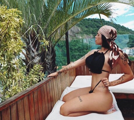 Foto di nudo di fuga di OnlyFans di Camila Ferraz