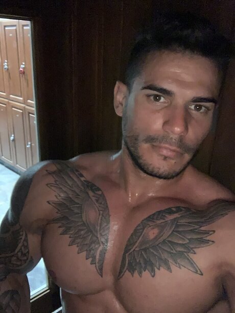 Foto di nudo di fuga di OnlyFans di Reyfans