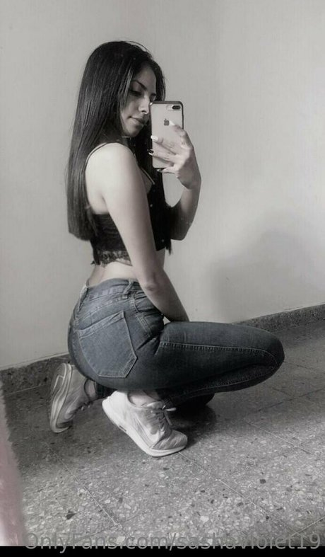 Sashaviolet19
