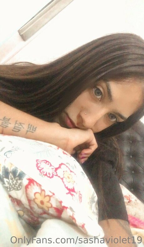 Foto di nudo di fuga di OnlyFans di Sashaviolet19
