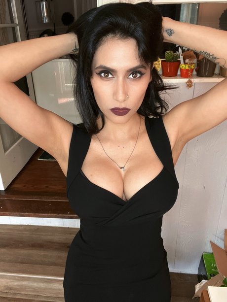Cristina Valenzuela
