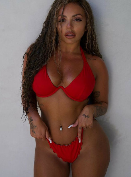 Foto di nudo di fuga di OnlyFans di Jesy Nelson