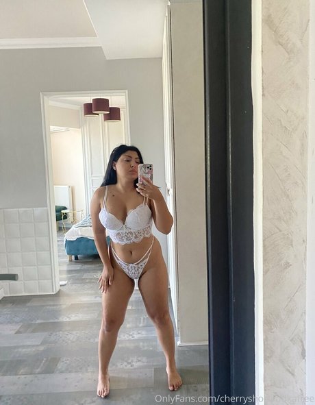 Foto di nudo di fuga di OnlyFans di Babecherryfree