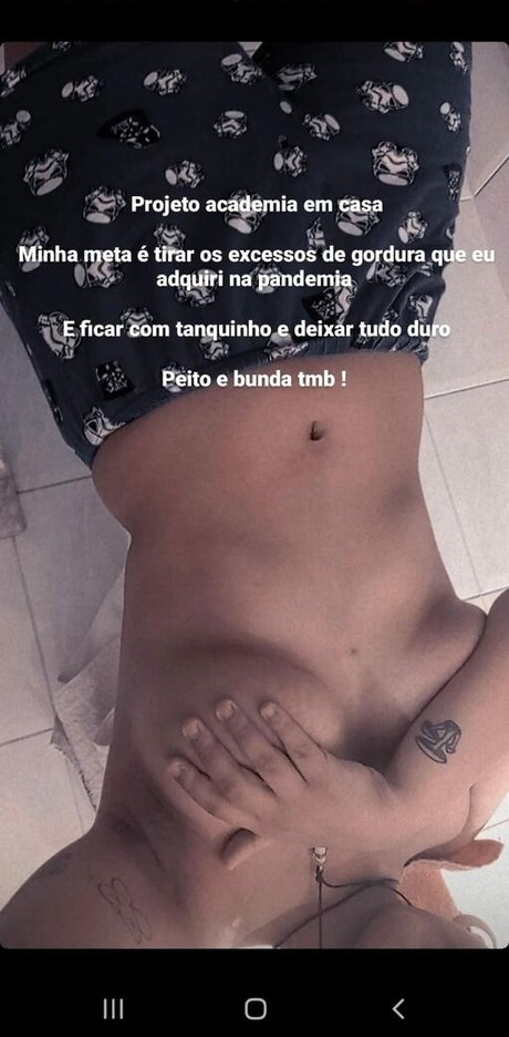 Foto di nudo di fuga di OnlyFans di Nezumichan