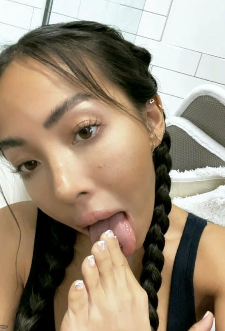 Foto di nudo di fuga di OnlyFans di Yayathedancer