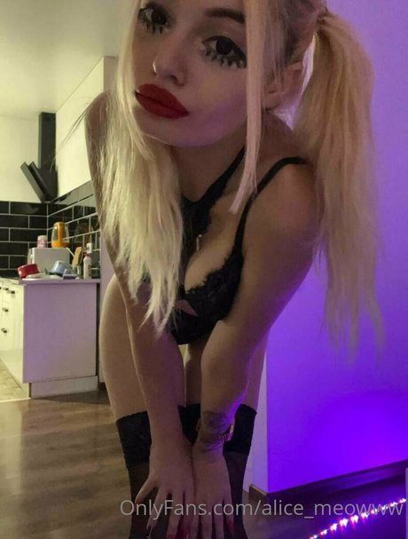 Alicehotxxx
