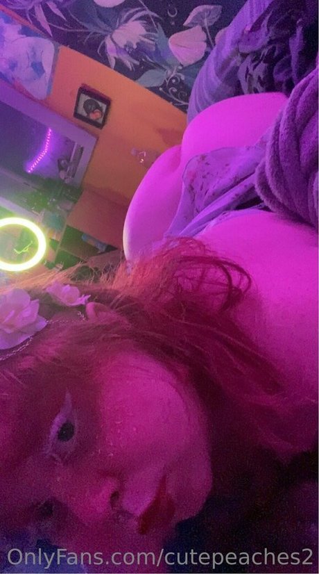 Cutepeaches2