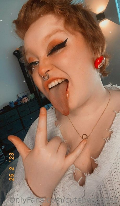 Cutepeaches2