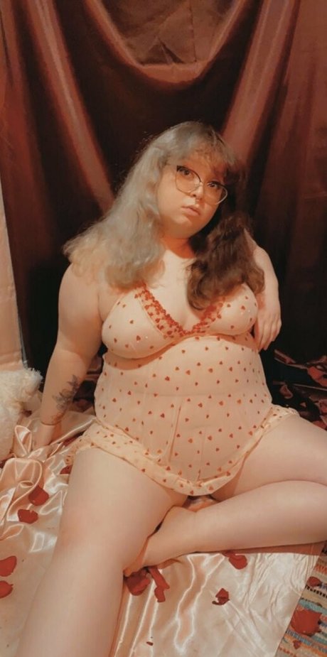 Cutepeaches2