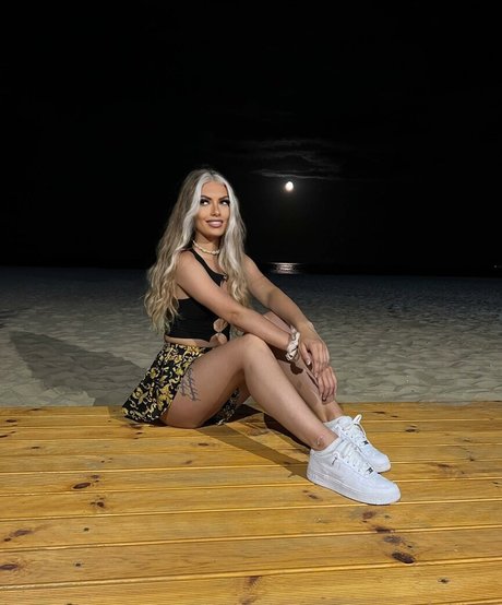 Foto di nudo di fuga di OnlyFans di Xavia Brooke