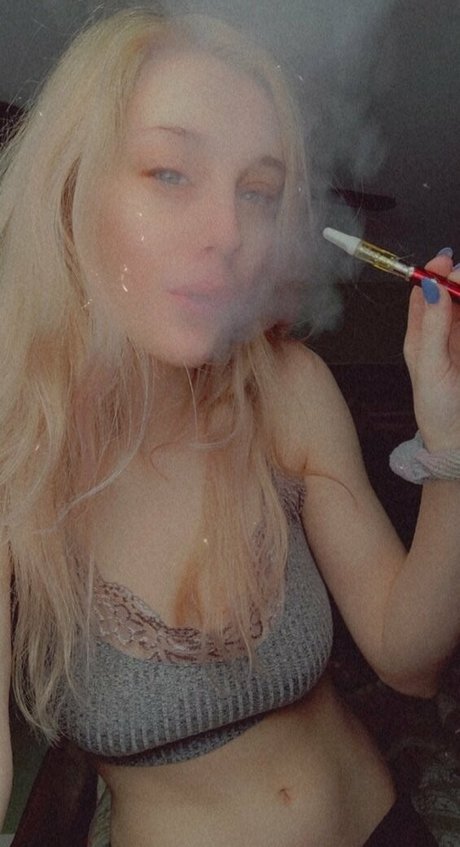 Foto di nudo di fuga di OnlyFans di Savingmyinsanity