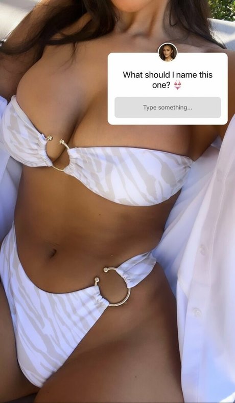 Foto di nudo di fuga di OnlyFans di Sian Gabbidon