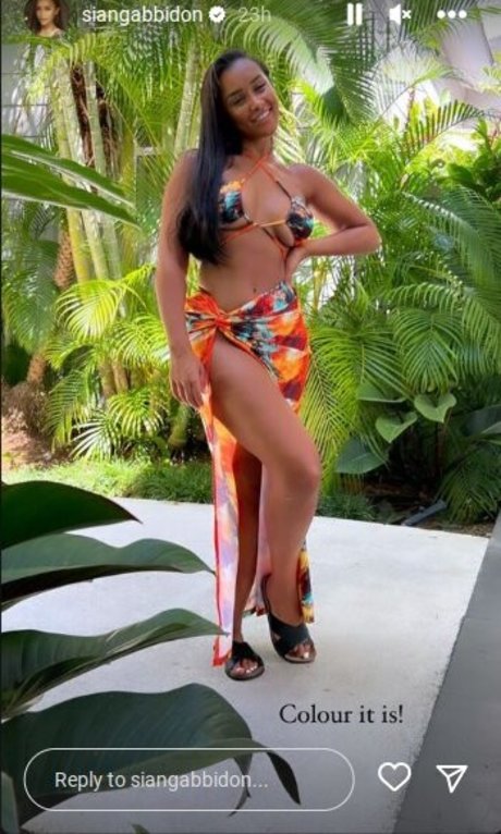 Foto di nudo di fuga di OnlyFans di Sian Gabbidon
