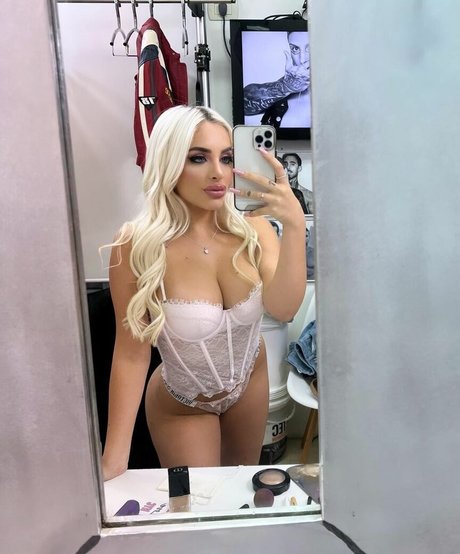 Foto di nudo di fuga di OnlyFans di Milagros Dangelo