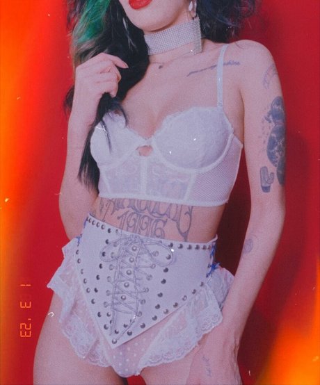 Foto di nudo di fuga di OnlyFans di Angel Ferrari