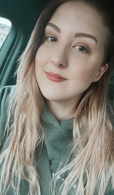 Foto di nudo di fuga di OnlyFans di Diekittey