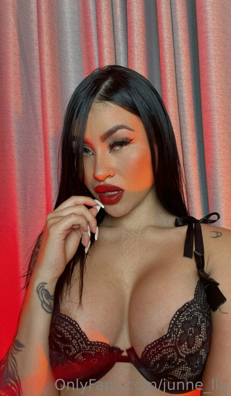 Junneliu Foto di nudo di fuga di OnlyFans di Junneliu #26