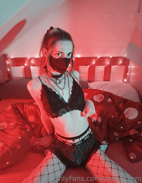 Foto di nudo di fuga di OnlyFans di Yonamlem