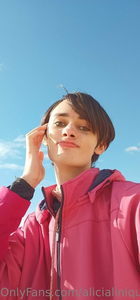 Alicialiniquinn