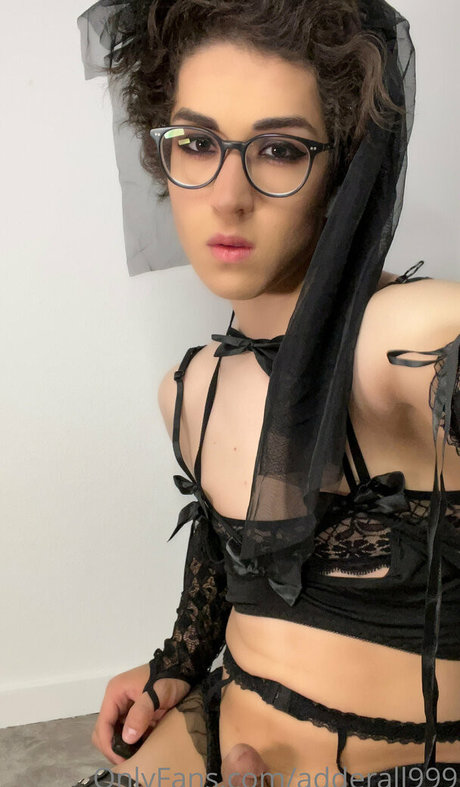 Foto di nudo di fuga di OnlyFans di Adderall999