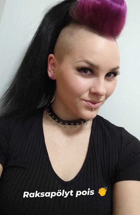 Foto di nudo di fuga di OnlyFans di Vmissyb