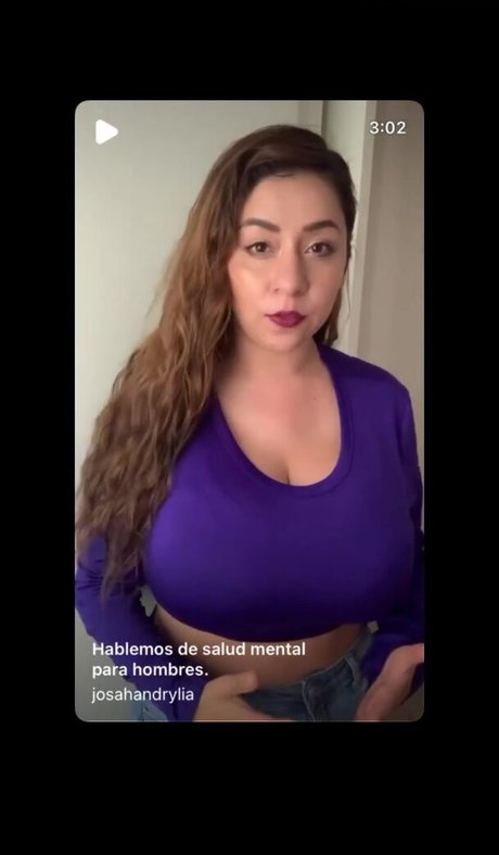 Foto di nudo di fuga di OnlyFans di Josahandry Lia