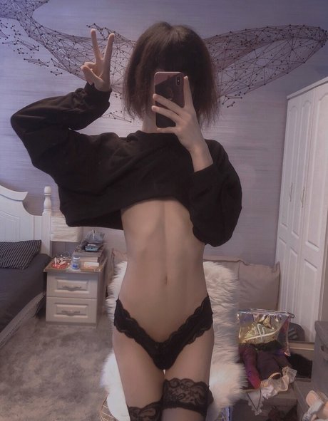 Foto di nudo di fuga di OnlyFans di Blunarcis
