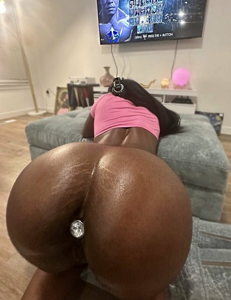 Foto di nudo di fuga di OnlyFans di Mayhashira