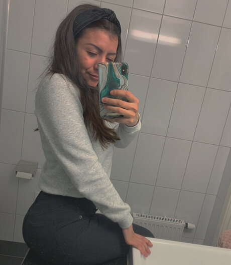Foto di nudo di fuga di OnlyFans di Nathalievieira