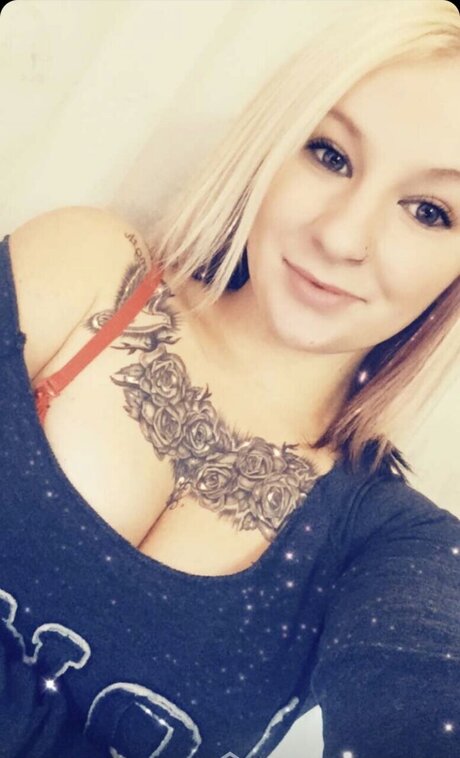 Foto di nudo di fuga di OnlyFans di Brianna