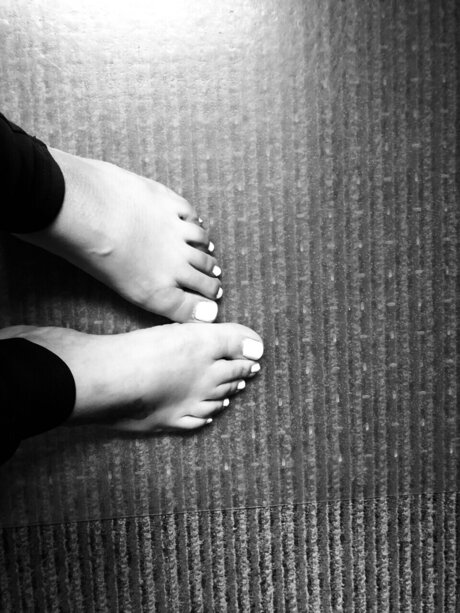 Foto di nudo di fuga di OnlyFans di Happyfeetpie247