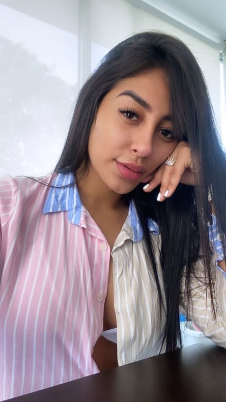 Foto di nudo di fuga di OnlyFans di Alejandra Martinez